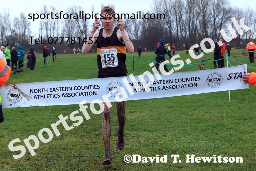 Senior mens 2023 North Eastern Cross Country Champs., Temple Park, South Shields. Photo: David T. Hewitson/Sports for All Pics
